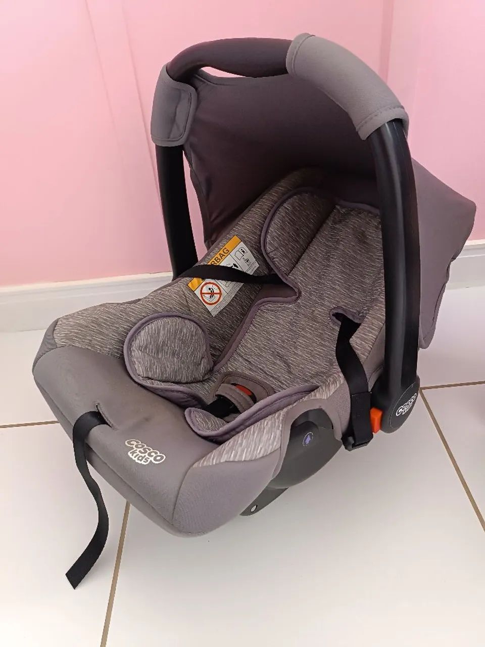 Carrinho de bebê + bebê conforto - Foto 3