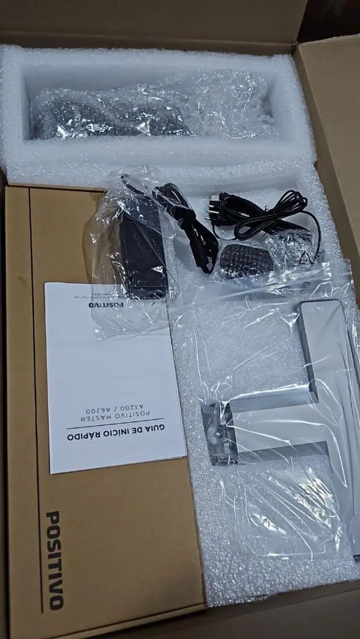Positivo Master A6200 Core i5 com 16GB 256GB SSD 