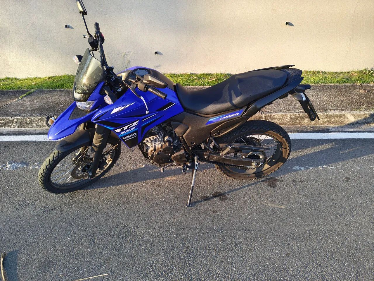 Lander 250 xtz 2023  - Foto 3