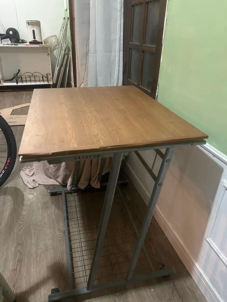 Mesa de estudos  - Foto 3