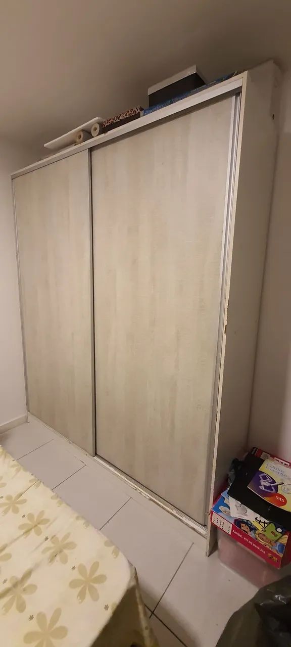 Roupeiro MDF 1,87x2,20m