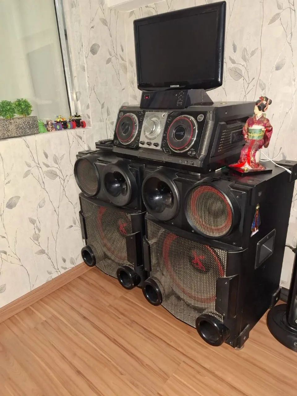 Som LG X CM9730 de 2000W RMS - Foto 3