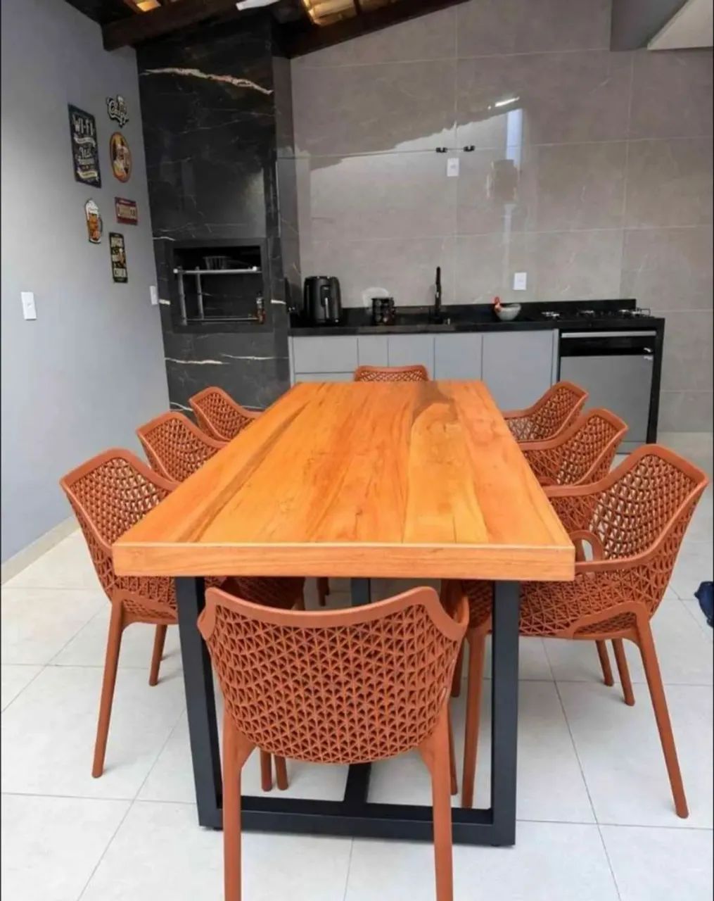 Conjunto Mesa de Madeira Maciça +  Cadeiras
