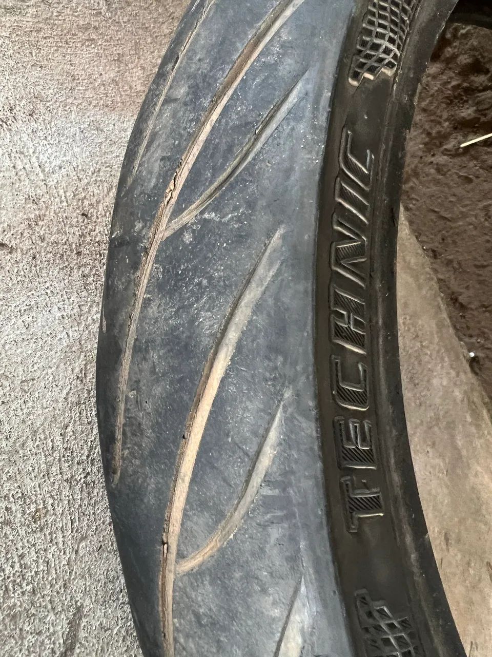 PNEU MOTO - Foto 4