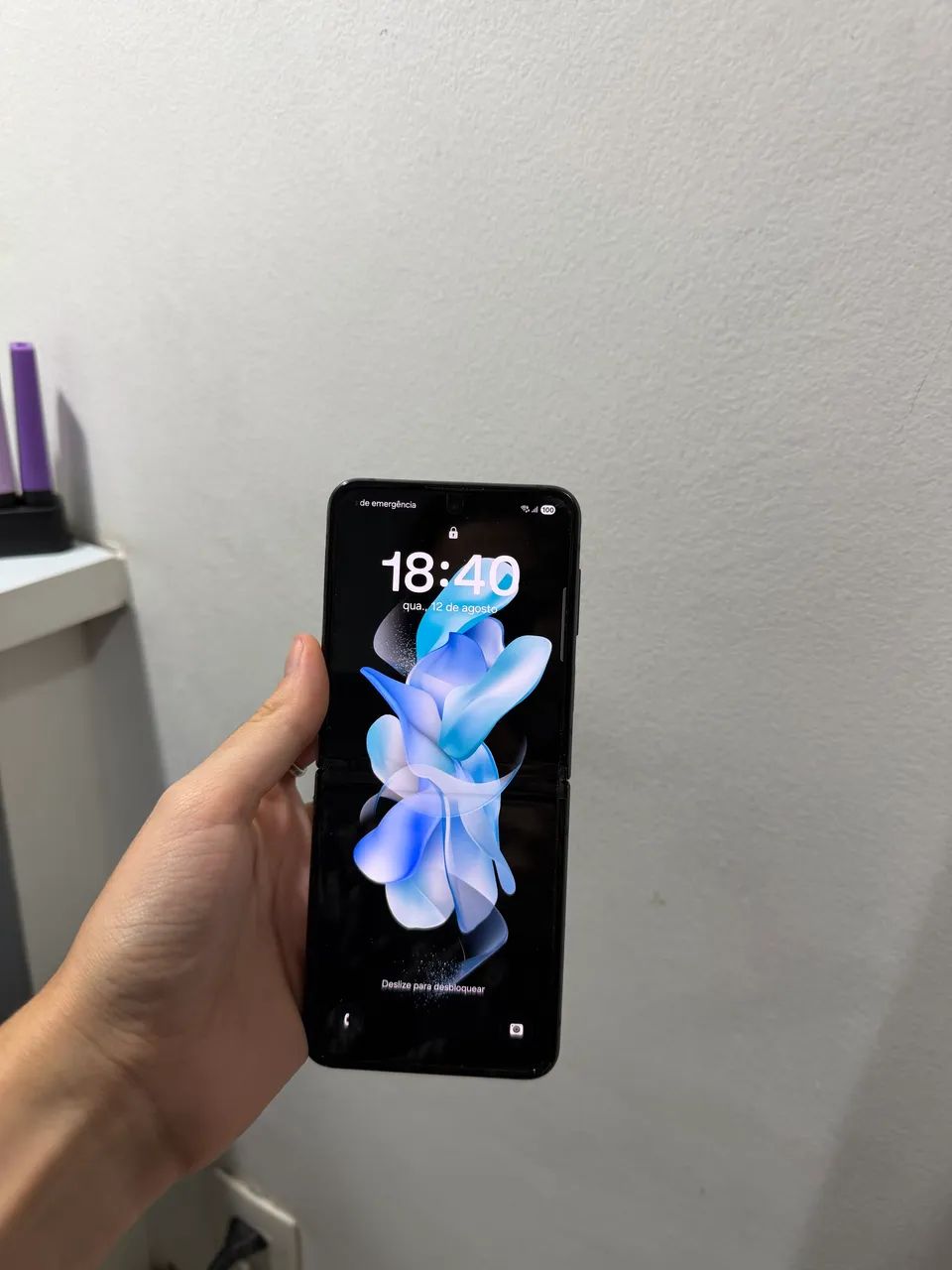 Galaxy Z Flip 4 - Foto 2
