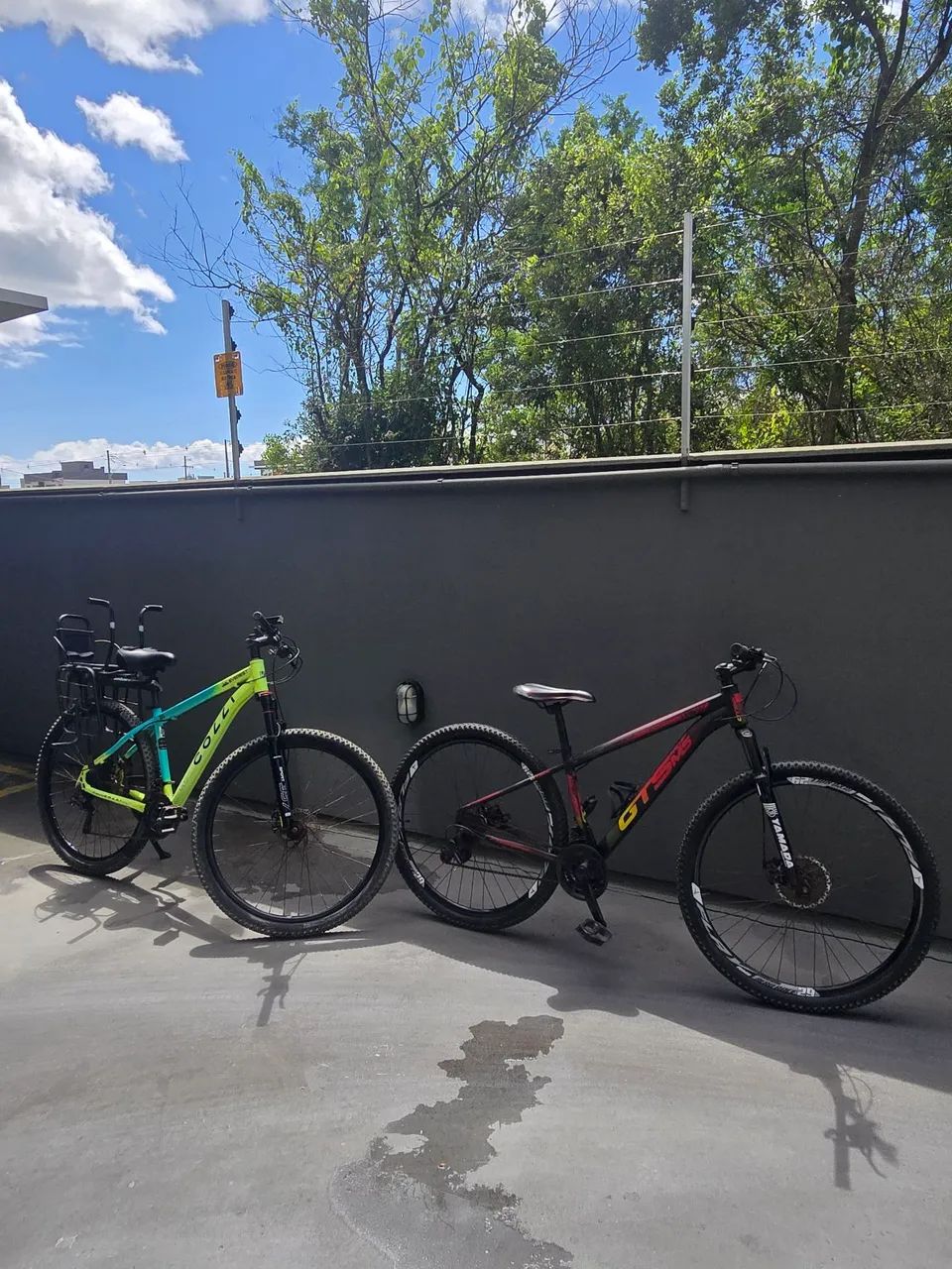 2 bikes "pague uma, e leve duas"