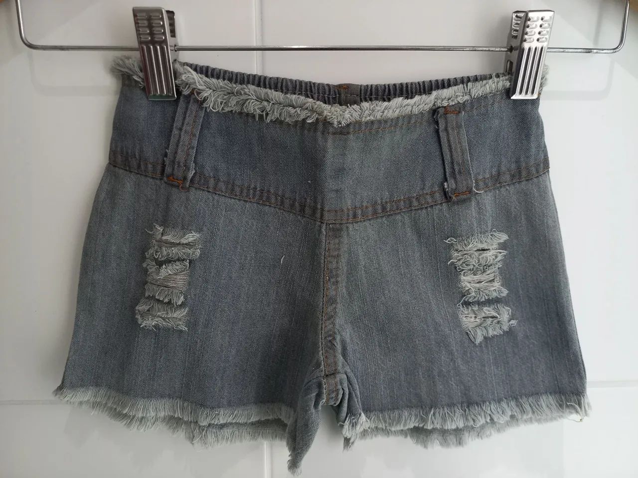 Short jeans