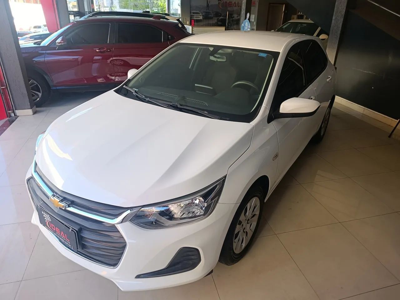 Chevrolet Onix Plus LT 1.0 12V Flex Mec. 4P 2023 - Foto 3
