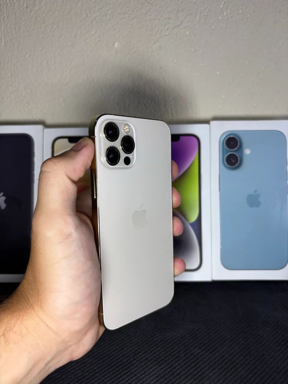 iPhone 12 Pro 256gb - Celulares e Smartphones - Jardim