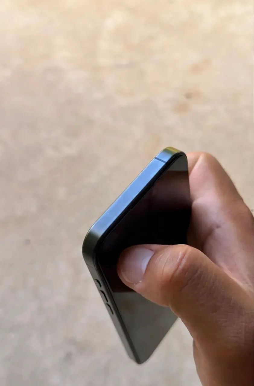 iPhone 15 pro  - Foto 3