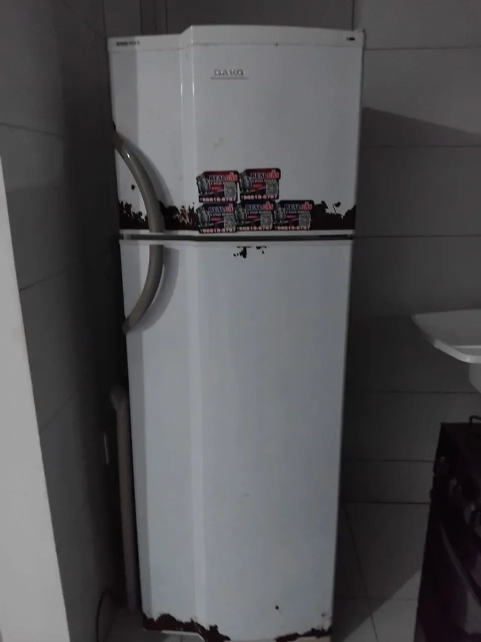 Geladeira Dako 337L