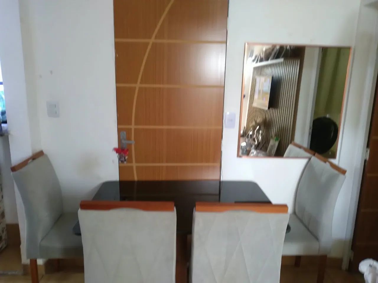 Mesa com 4 cadeiras - Foto 3