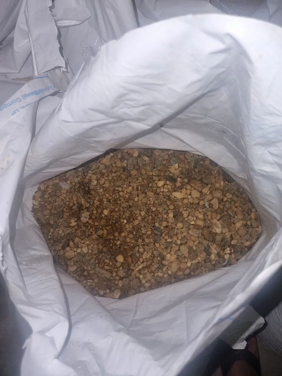 2 sacos de seixo  - Foto 2