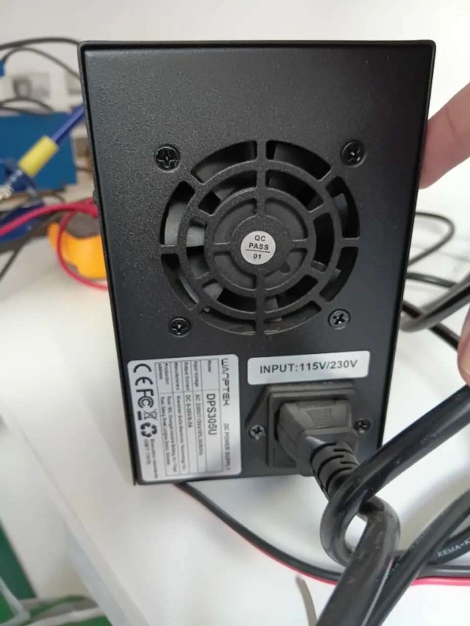 Fonte de bancada 30v. - Foto 2