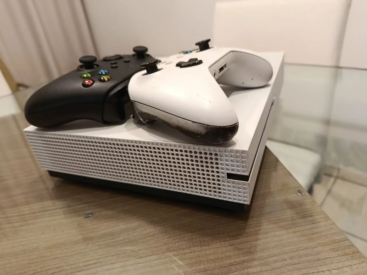 Xbox one  S 1T - Foto 2