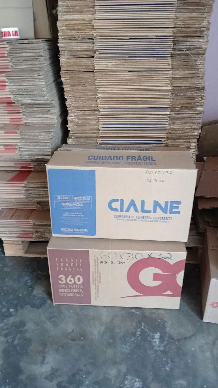 Caixa de papelao na oferta 