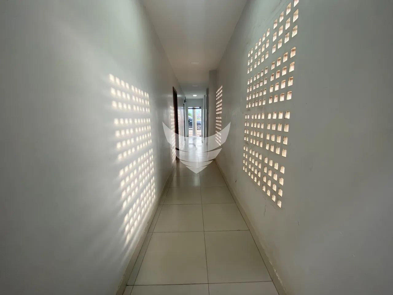 PREDIO COMERCIAL COM RESIDENCIAL NOS FUNDOS - Foto 3