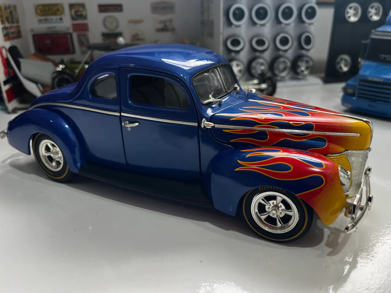 Miniatura Ford Street Rod 32 1/18 - Hobbies e coleções - Vila