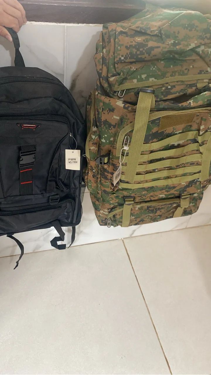 Mochilas novas