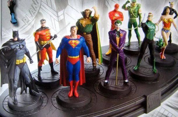 Mniaturas de Chumbo e Resina Eaglemoss DC Comics Marvel Star Wars - Foto 2
