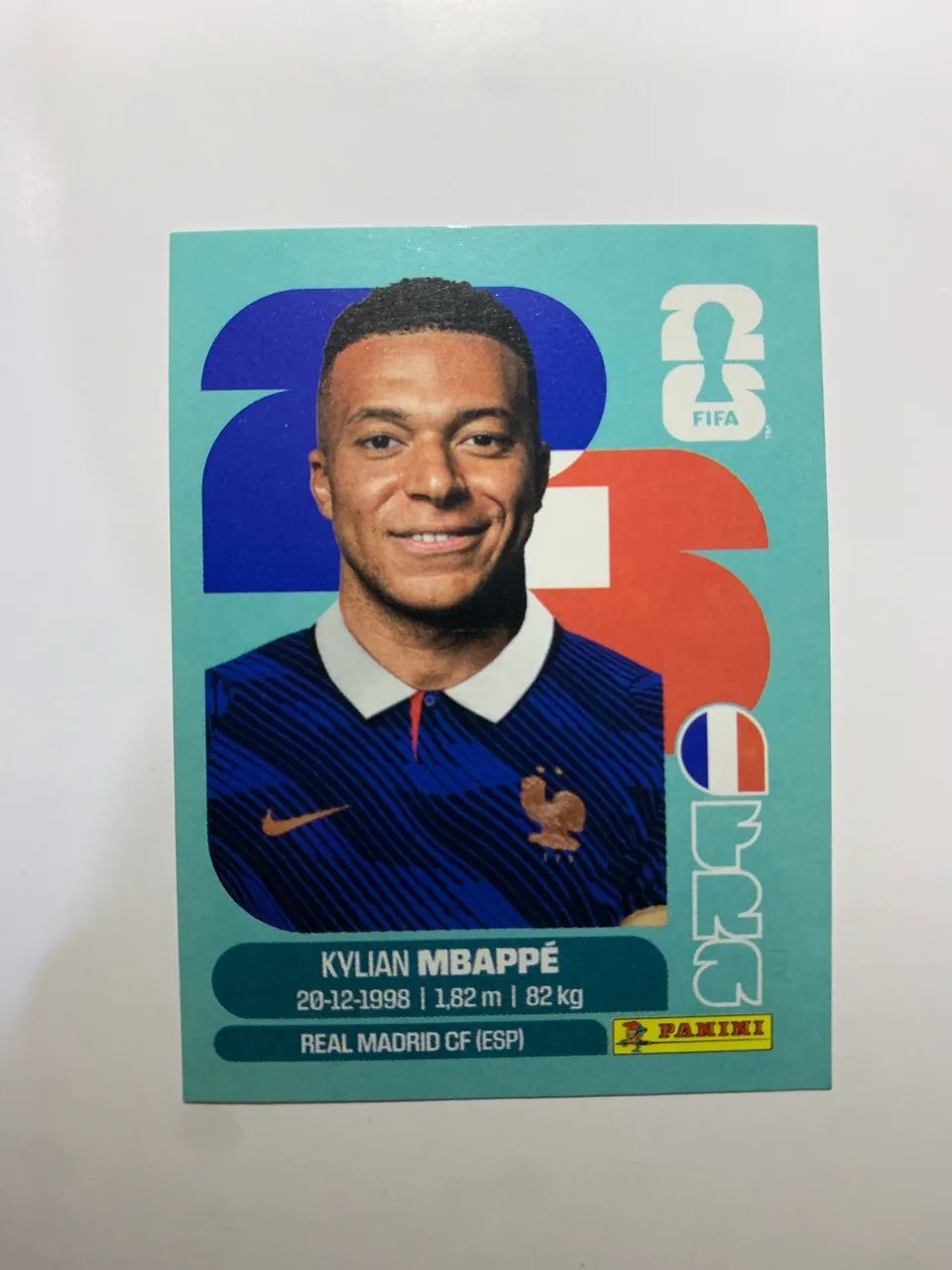 Figurinha do Mbappé Oficial - Foto 3
