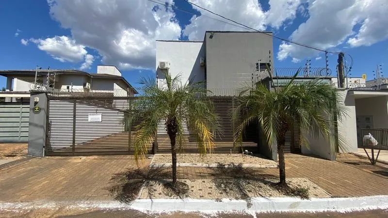Casa em condomínio