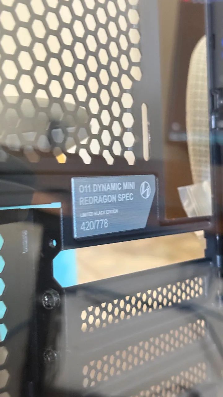Gabinete Lian Li O11 Dynamic Mini Redragon Spec  - Foto 4
