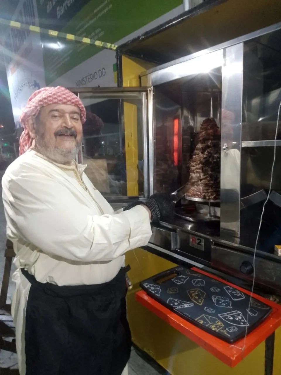 Carrinho de Churrasco Grego (SHAWARMA) - Foto 2
