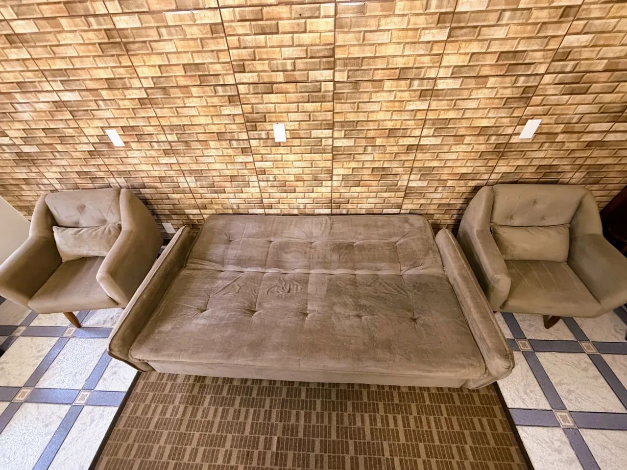 Conjunto sofá cama + 2 poltronas  - Foto 3
