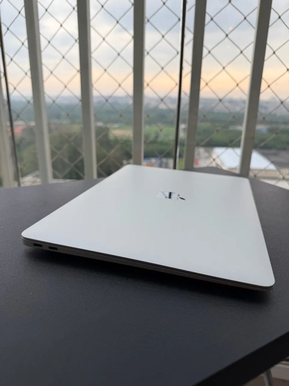 MacBook Air 2020 I3 8GB RAM 256GB SSD 13 Polegadas - Notebooks