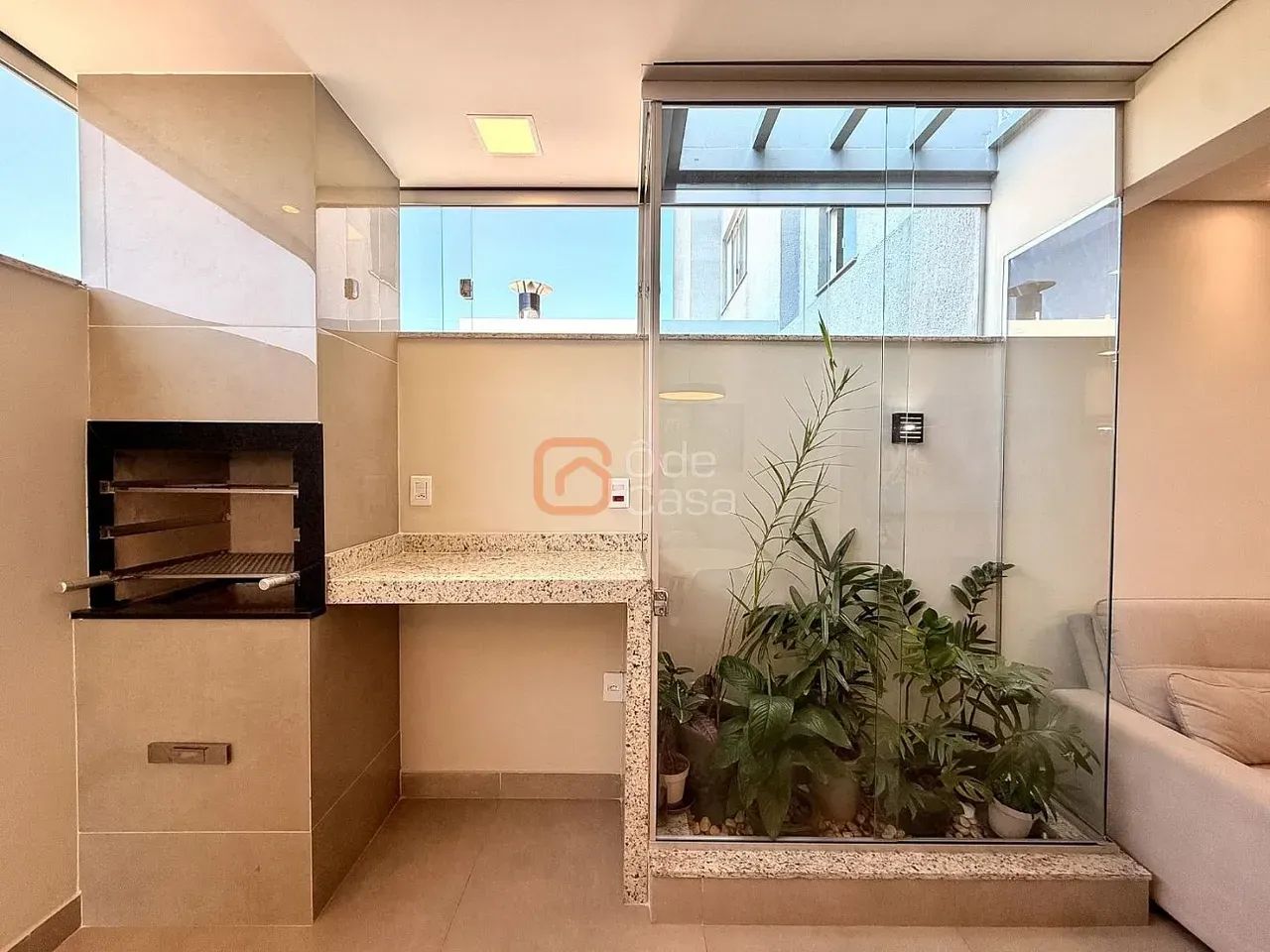 Área privativa com 3 quartos e elevador à venda no Candelária - Foto 4