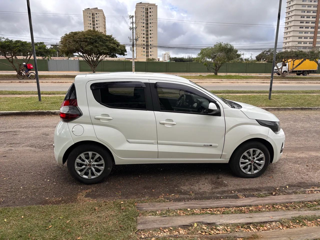 ALUGUEL DE CARRO PARA UBER E 99POP - Foto 3