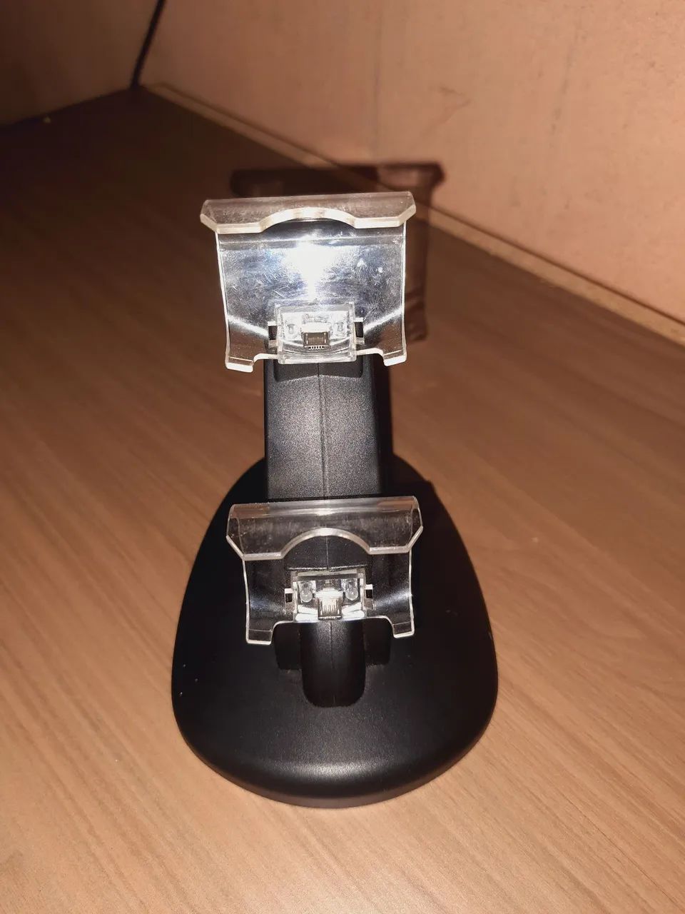 Base de carregamento de ps4 - Foto 2