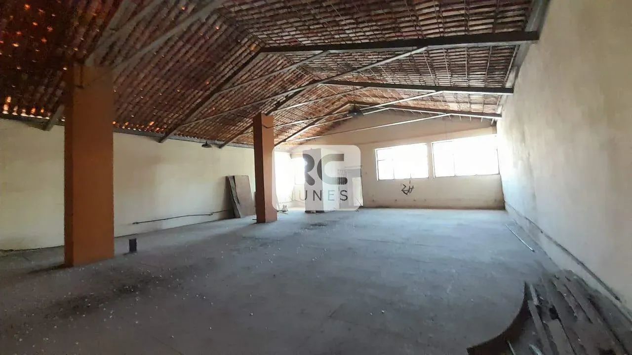 Galpão com área de 490 m², Bairro Planalto - Belo Horizonte. - Foto 4