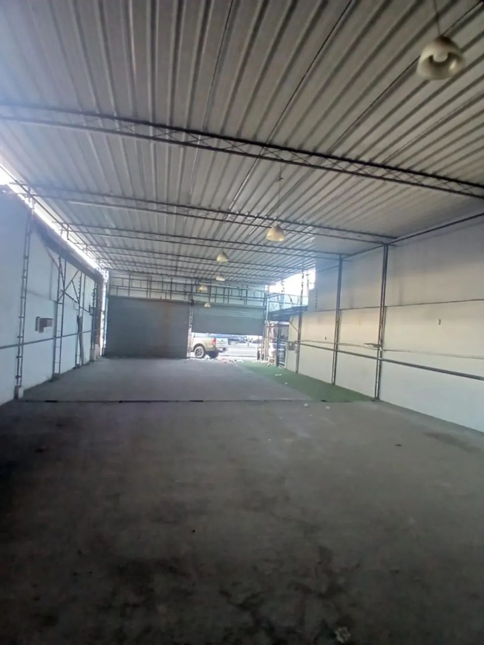 ÓTIMA LOJA COM 330 M2 NA EST INT MAGALHÃES EM VILA VALQUEIRE. - Foto 2