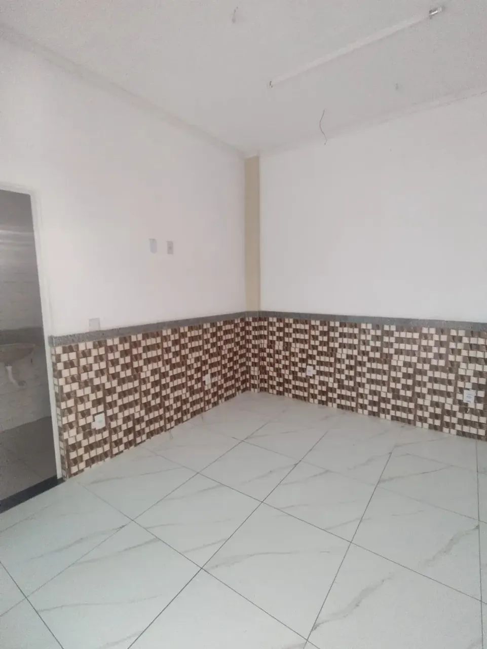 ALUGA-SE - BROTAS - PONTO COMERCIAL - Foto 3