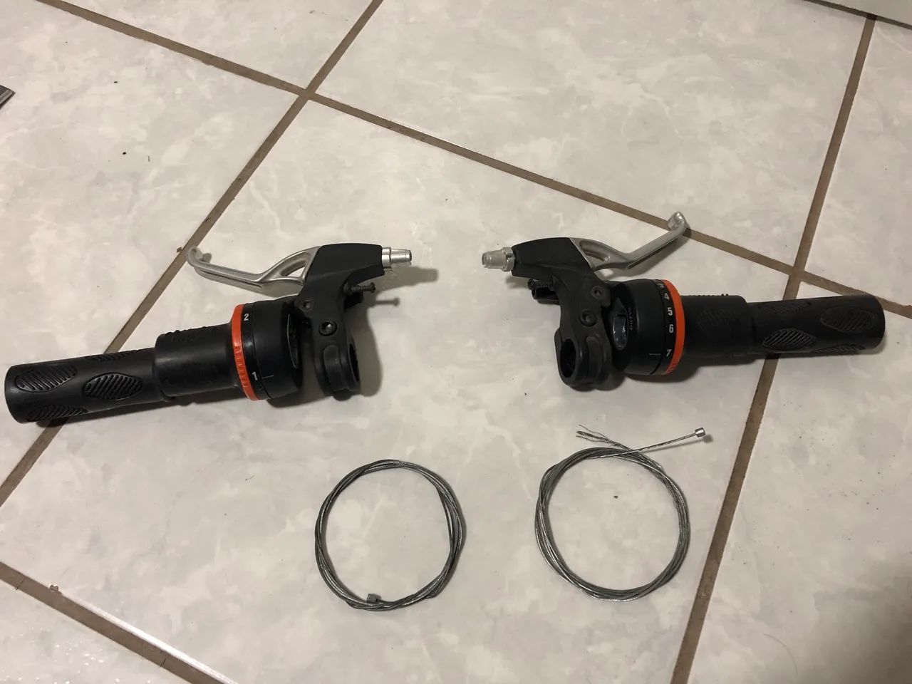 Alavanca Grip-Shift 21 V com Manetes De Freio Em Alumínio - Foto 4
