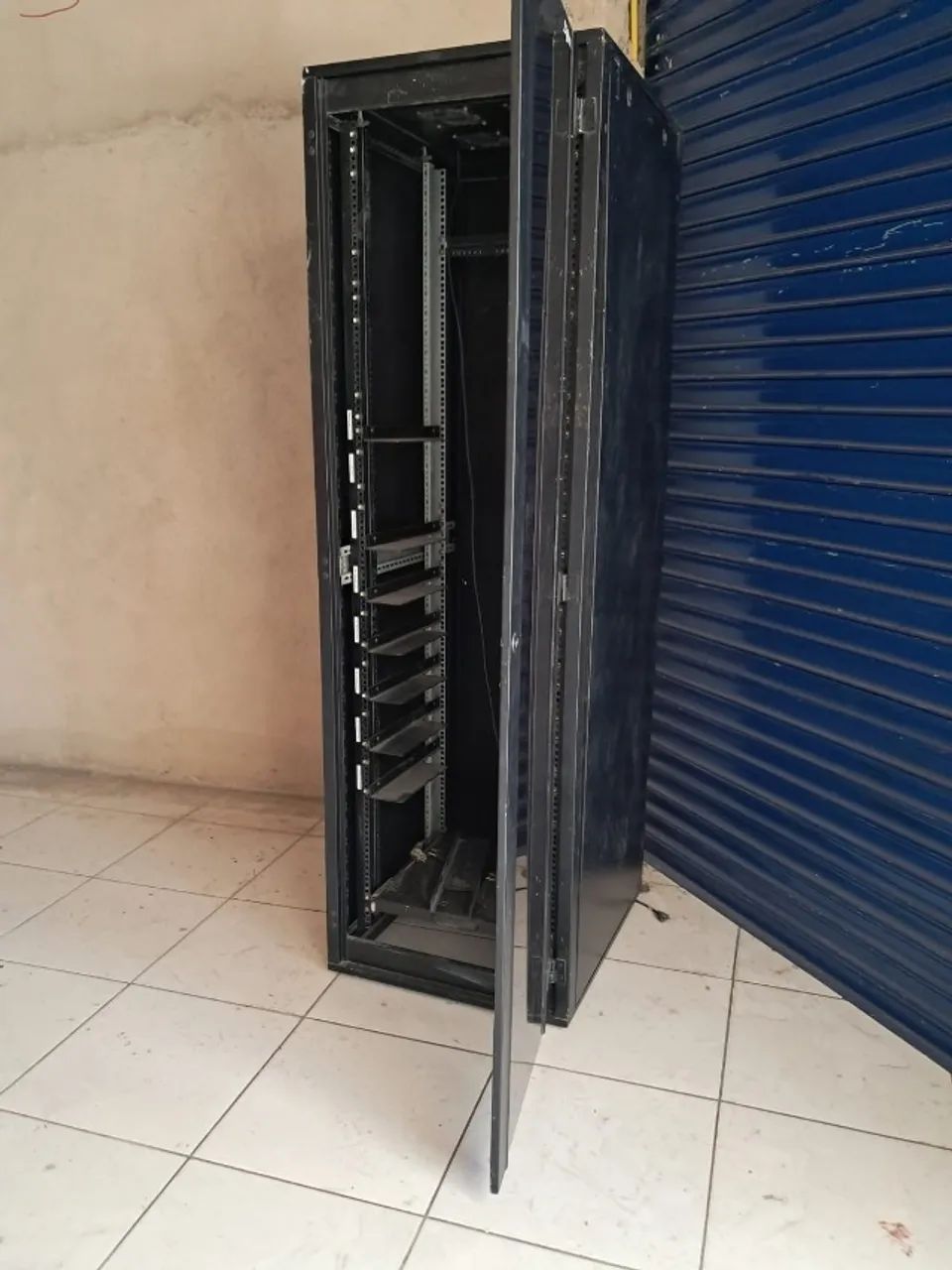 RACK DE PISO FECHADO :  COMPLETO COM COOLER E PATCH PANEL - Foto 5