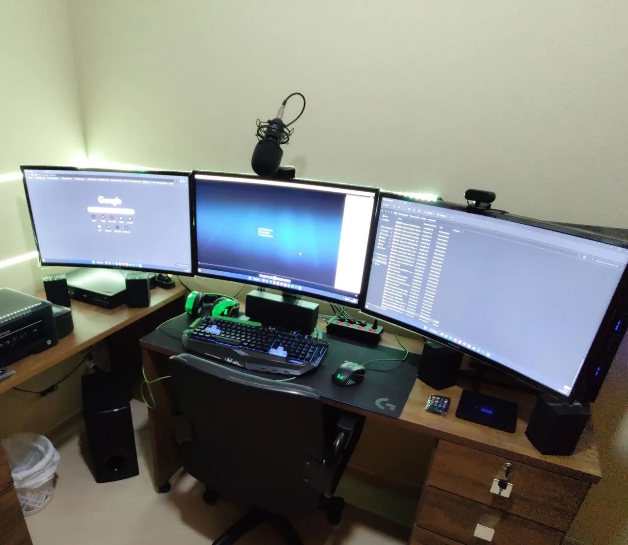 3 Monitores Samsung Curvo 27"