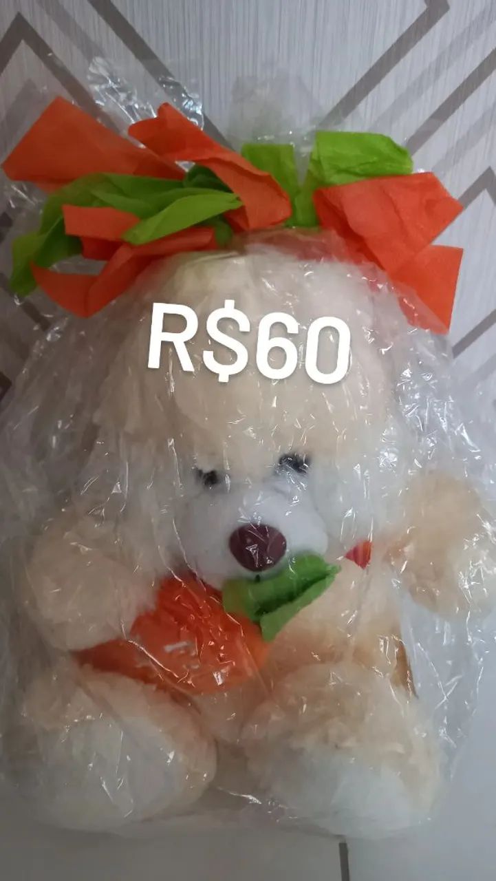 Coelho de peluci