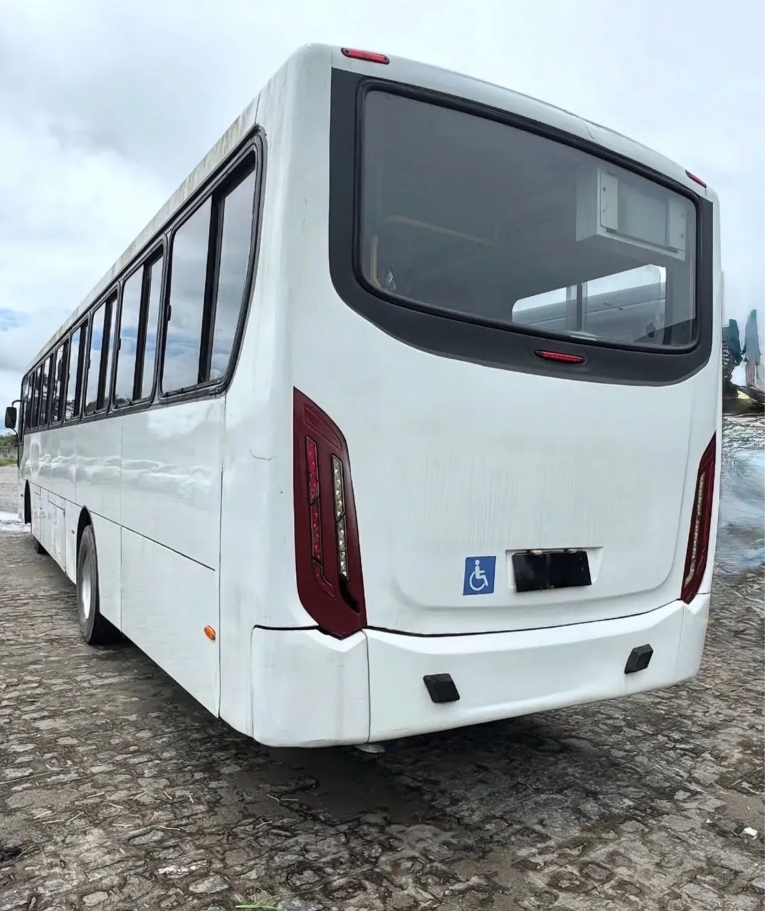 ÔNIBUS  - Foto 3