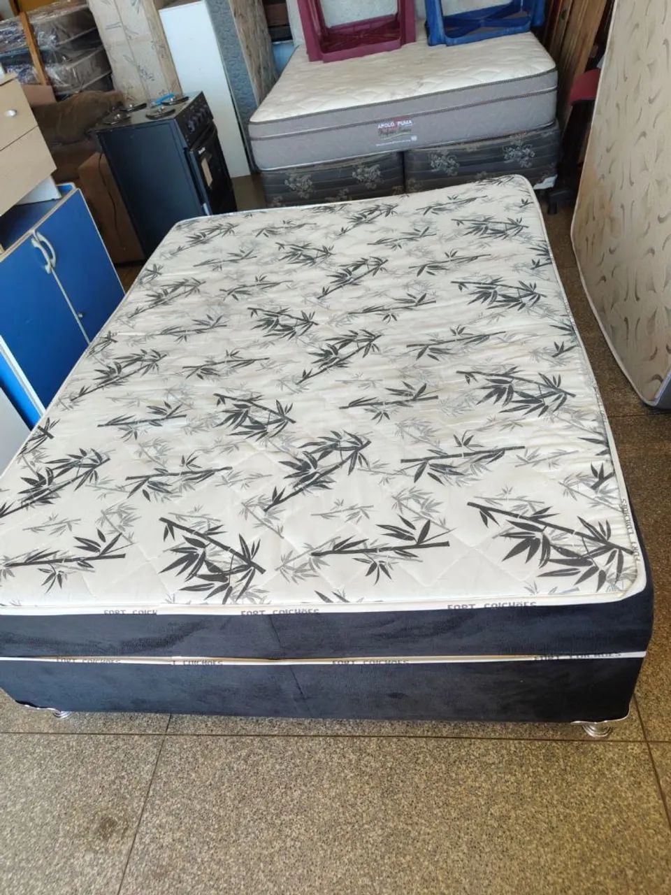 Cama box de casal de espuma 