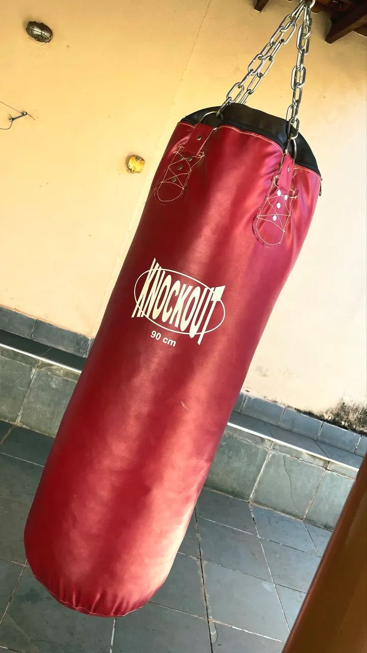 Saco De Pancadas Boxe / Muay Thai Knockout 90cm Vermelho - Ótimo Estado - Foto 2