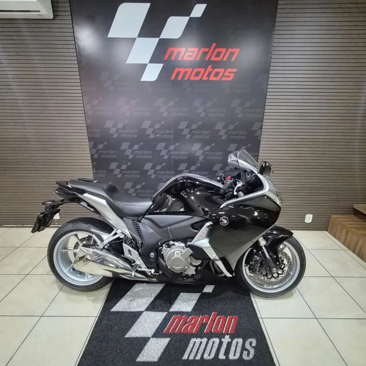VFR 1200F