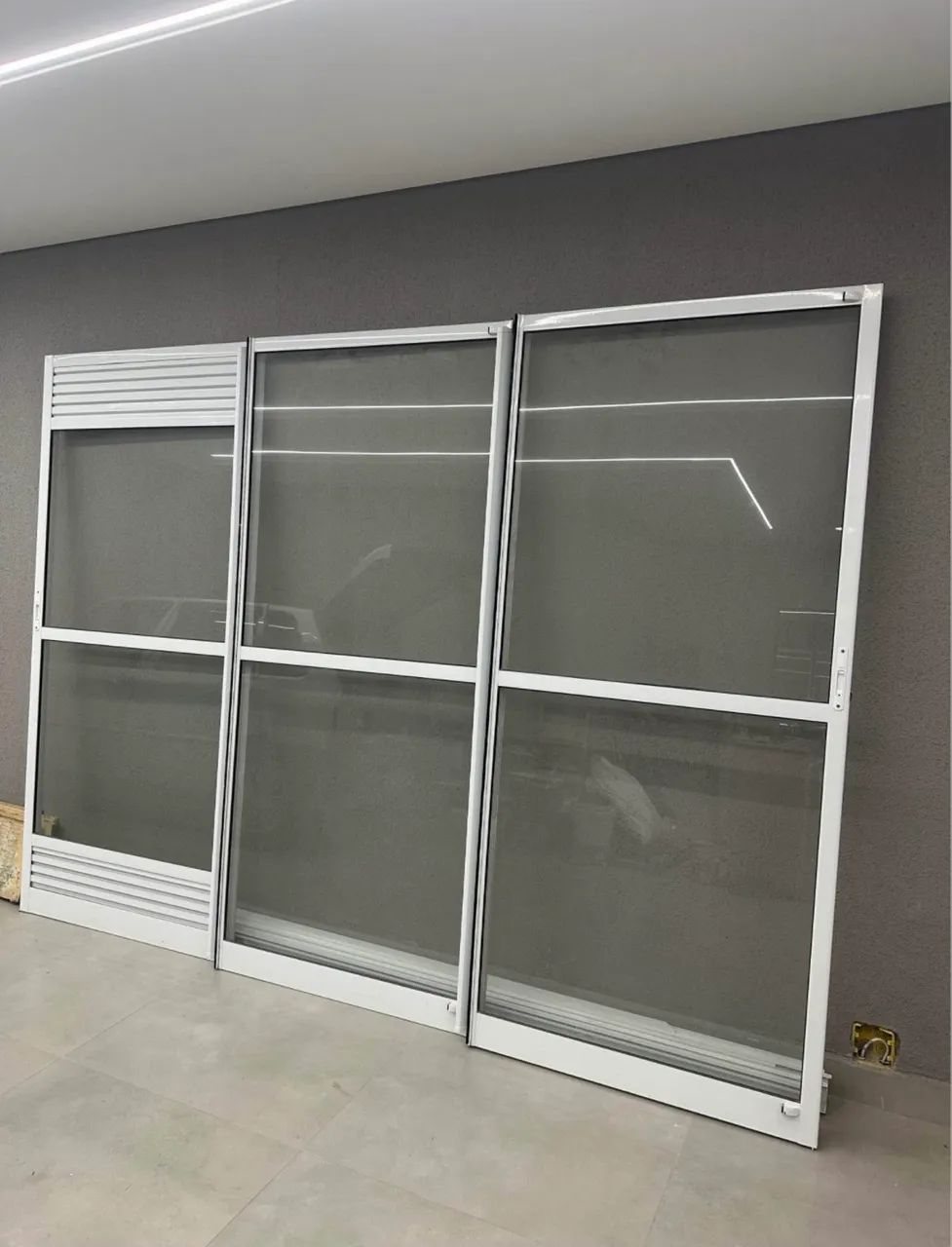 PORTA BALCÃO IMPECÁVEL  - Foto 3