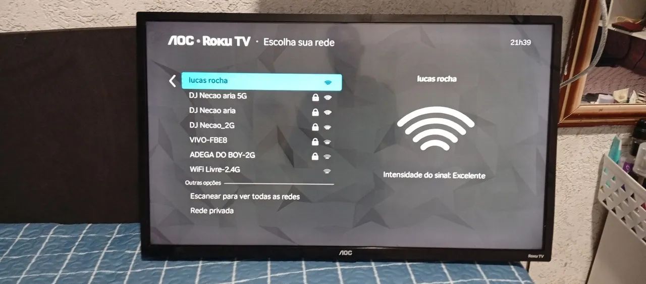 Smartv AOC 32 polegadas 3hdmi wi-fi USB imagem prefeita sem pé sem controle  - Foto 3
