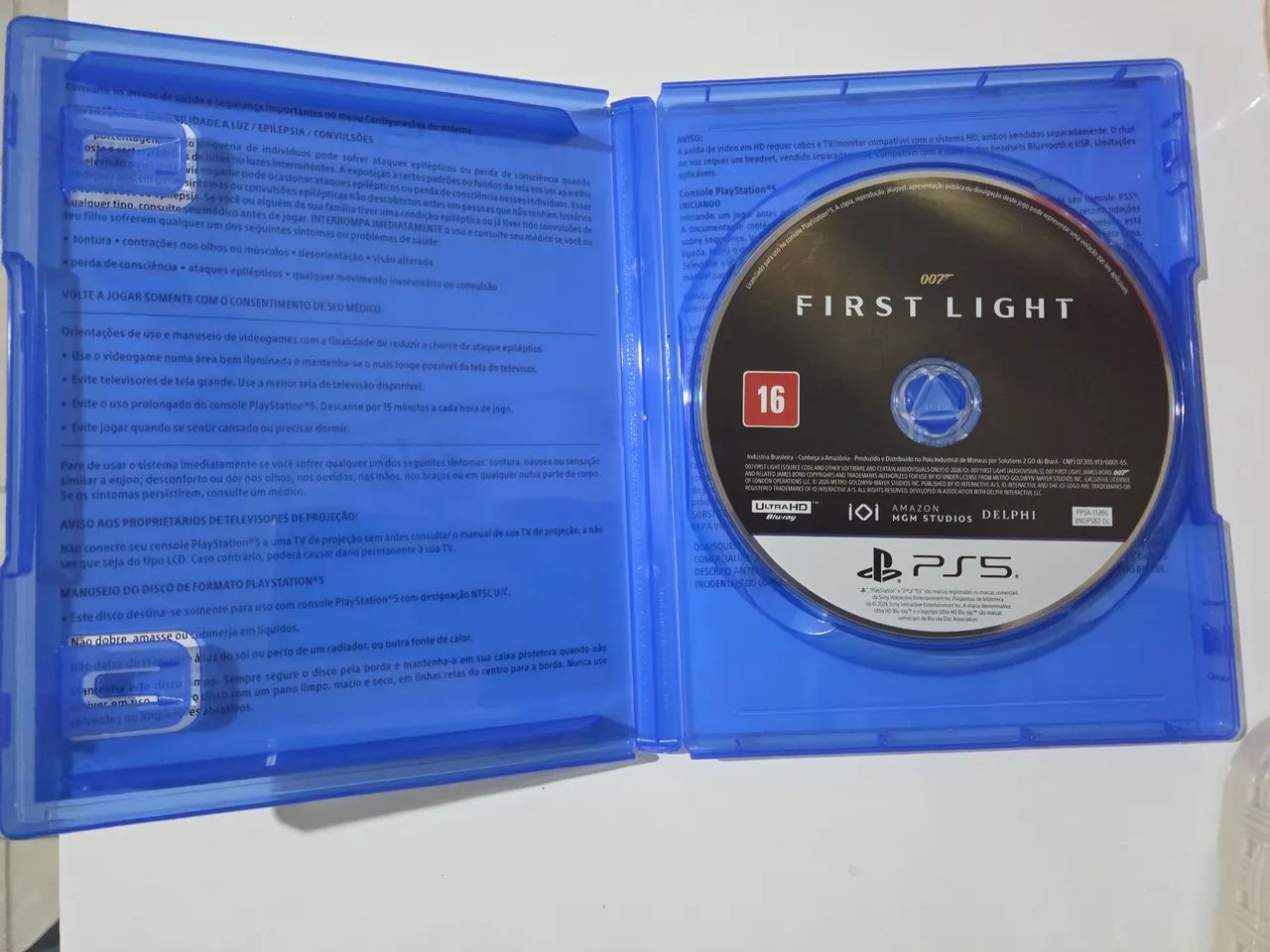 007 First Light PS5 - Foto 3