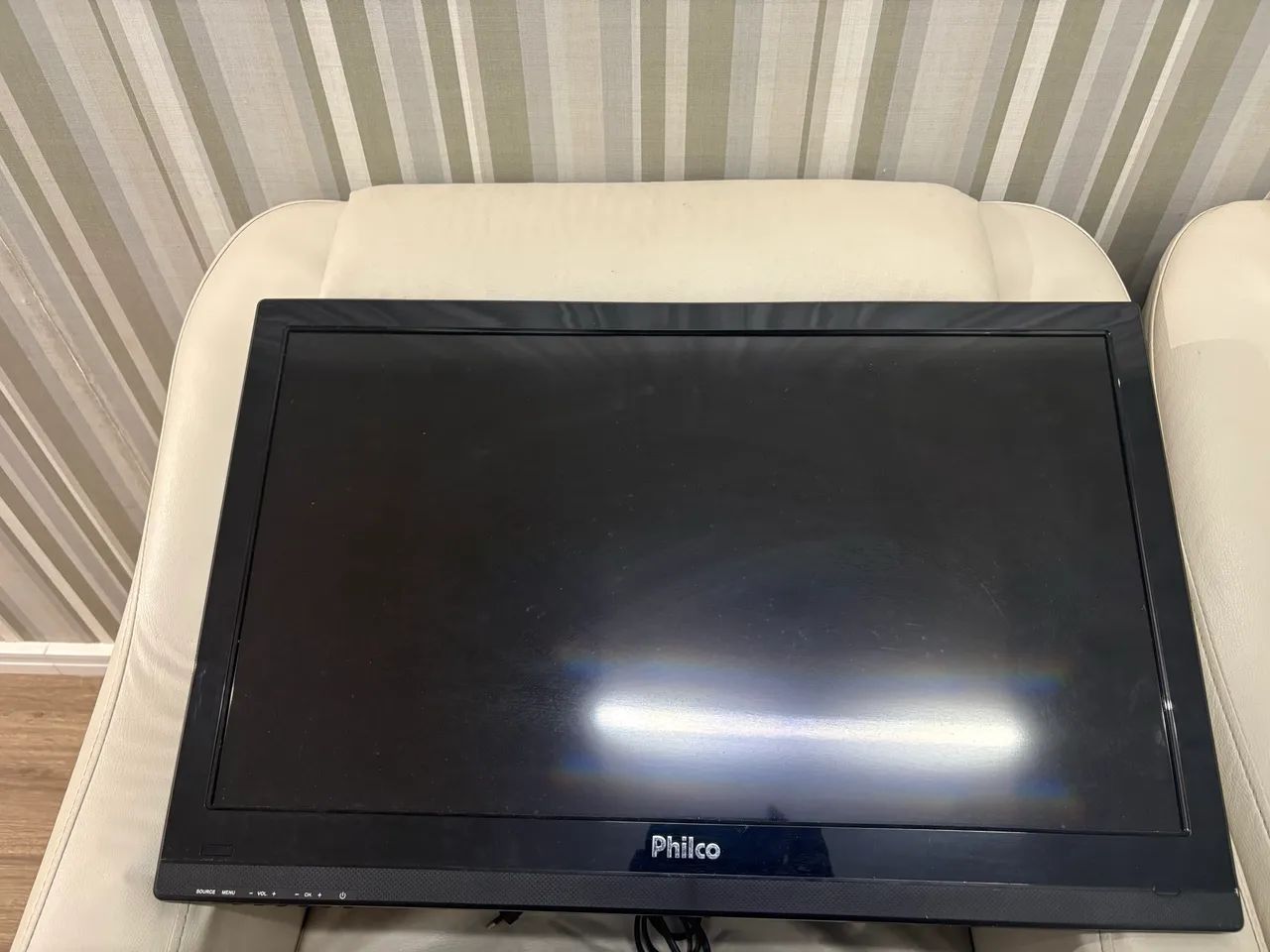 Monitor Philco led 110v
