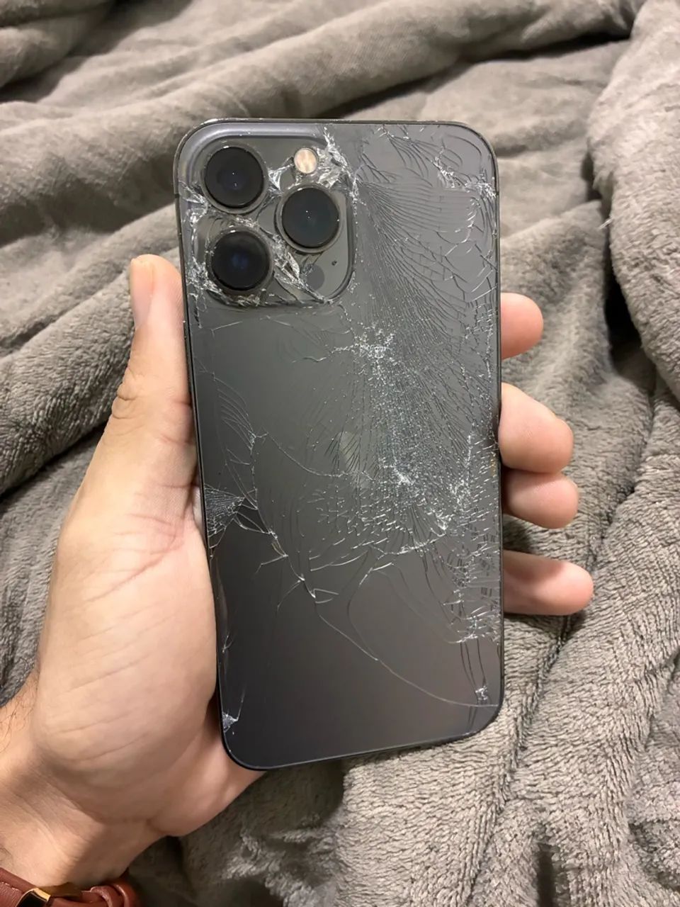 iPhone 13 Pro Max - Oportunidade!  - Foto 2