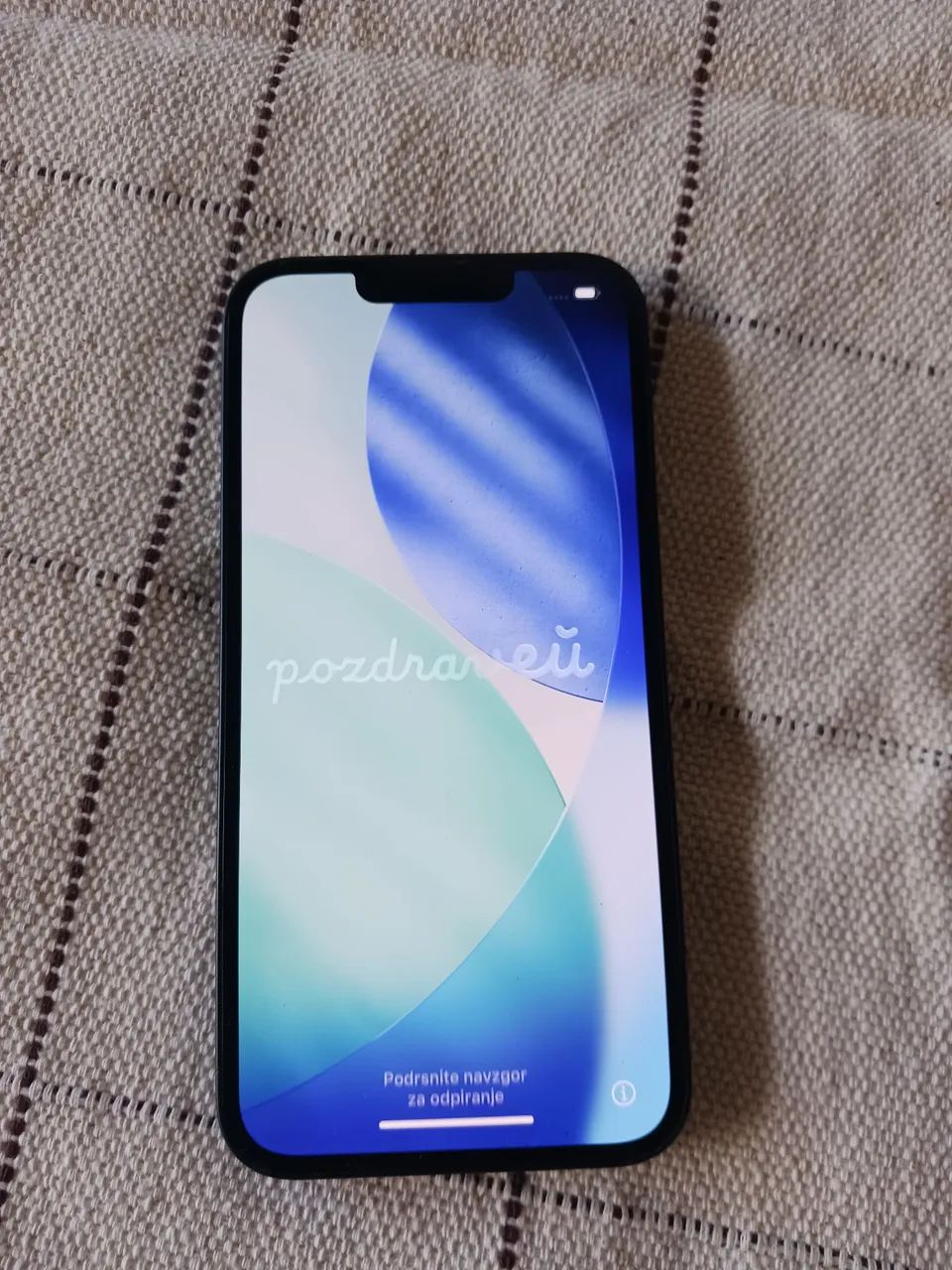 IPhone 13 256GB preto 